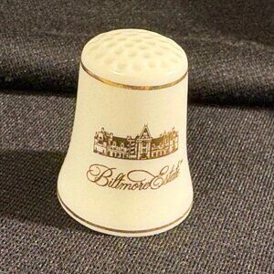 Vintage Biltmore Estates Thimble ***Excellent condition***